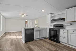 670 Straits Road, Gloucester, NC 28528 – photo 10: 10-web-or-mls-1S3A7529