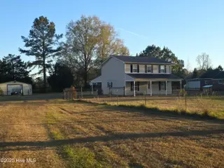 1591 White Oak River Road, Maysville, NC 28555 – photo 2: Front Left at Lassiter