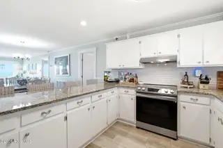 177 Ocean Boulevard W, Holden Beach, NC 28462 – photo 7