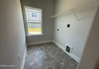106 Manchester Court, La Grange, NC 28551 – photo 11: laundry