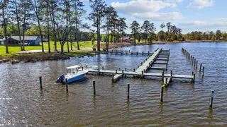 646 N Creek Drive, Belhaven, NC 27810 – photo 8: 12-web-or-mls-DJI_20250409160601_0647_D