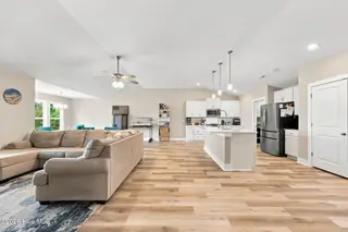 1504 Mainsail Road, Morehead City, NC 28557 – photo 22: Main Living Area