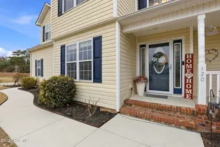 120 Louie Lane, Jacksonville, NC 28540 – photo 4: 4_120_louie_ln_004