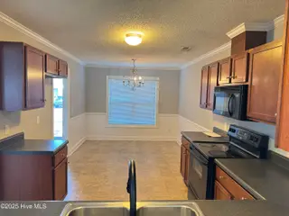 4247 Dudleys Grant Drive A, Winterville, NC 28590 – photo 7: IMG_6166
