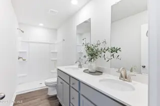 617 Sandy Hollow Drive, Jacksonville, NC 28540 — 4-bedroom townhome in Sandy Hollow Townhomes, Jacksonville, NC, photo 10 of 22: Watercrest_570_Sandy_Hollow-31 (25)