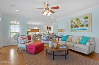 111 Riverside Avenue, Morehead City, NC 28557 – photo 14: 26-web-or-mls-1S3A8597