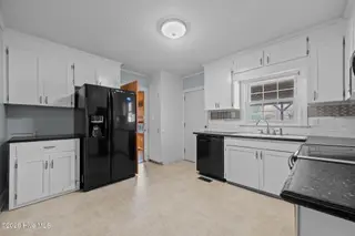 6218 Brassie Drive, Grifton, NC 28530 – photo 14: 29-web-or-mls-LHV_7004