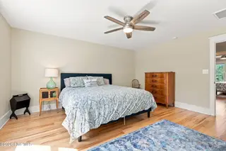 320 Cape Lookout Loop, Emerald Isle, NC 28594 – photo 16: 16-web-or-mls-IMG_6927