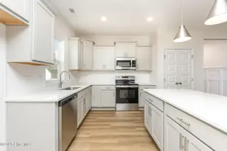 136 Tuskeegee Drive, Smithfield, NC 27577 – photo 16: 012_cj4a3929-edit_113