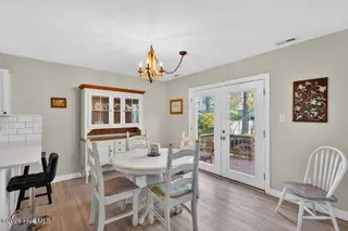 813 Plantation Drive, New Bern, NC 28562 – photo 7: Dining Area