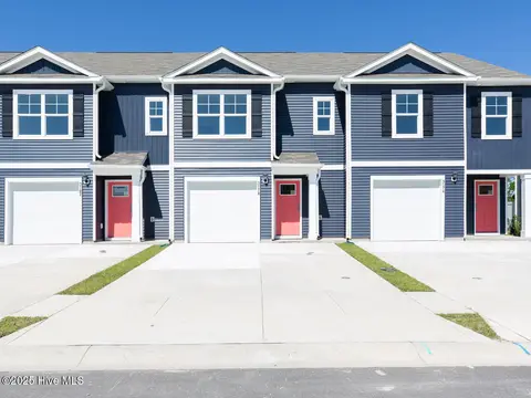 7686 Pennycress Drive 482, Leland