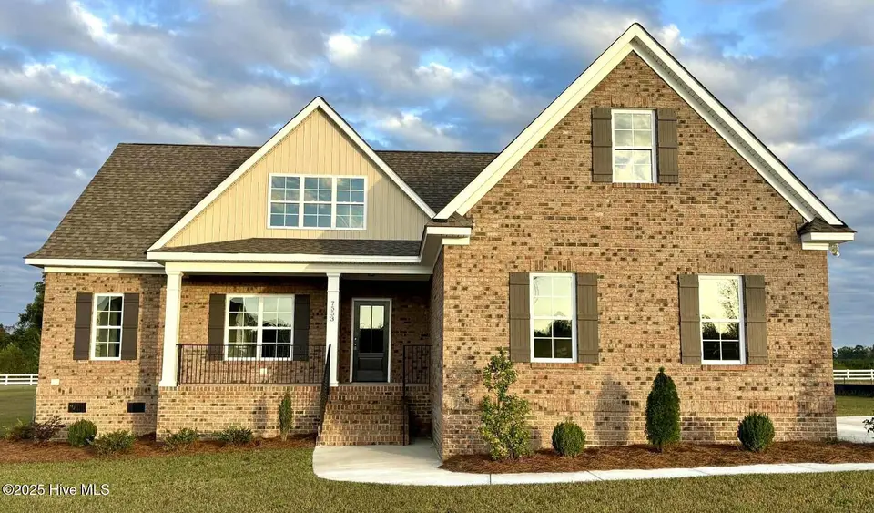 7553 Sweetwater Drive, Nashville, NC 27856 – photo 1 of 70: 10-3-25