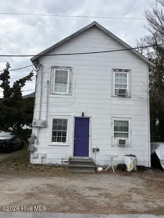106 N 9th Street, Morehead City, NC 28557 – photo 4: IMG_5544