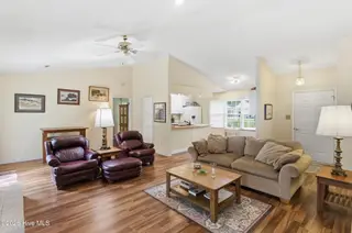 1820 Caracara Drive, New Bern, NC 28560 – photo 2: 1820 Caracara Drive, New Bern, NC 28560
