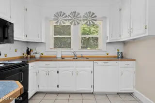 213 N Walnut Street, Spring Hope, NC 27882 – photo 9: 008-213NorthWalnutStreet-SpringHope-NC-2