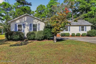 1203 Santa Lucia Road, New Bern, NC 28560 — 3-bedroom home in Fairfield Harbour, New Bern, NC, photo 2 of 24: IMG_6344