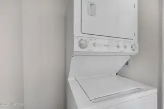 1112 S 10th Street, Wilmington, NC 28401 — 3-bedroom home, Wilmington, NC, photo 16 of 27: Laundry