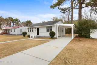 515 New River Drive, Jacksonville, NC 28540 – photo 3: newriver-3
