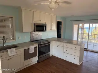 913 Stately Pines Road, New Bern, NC 28560 – photo 2: Kitchen View 1