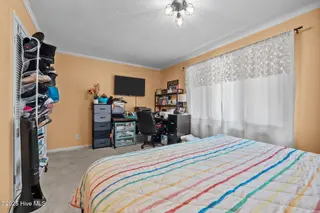 124 Oakleaf Drive, Pine Knoll Shores, NC 28512 – photo 21: 13-web-or-mls-1S3A3404