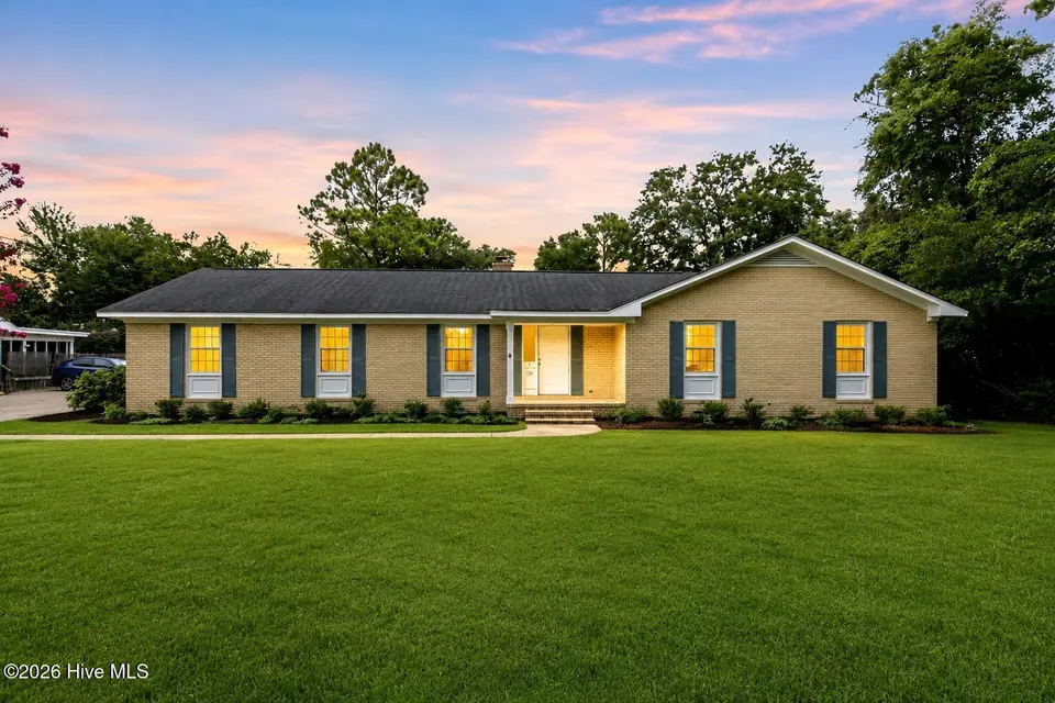 120 Windemere Road, Wilmington, NC 28405 – photo 1 of 67
