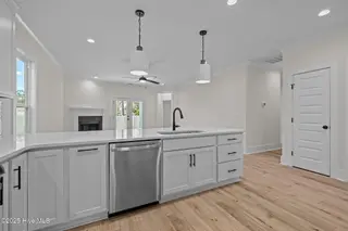 118 Pine View Boulevard, Beaufort, NC 28516 – photo 14: 9-web-or-mls-1S3A3894