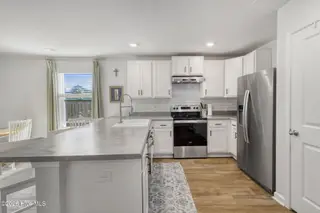 114 Cleat Drive 370, Surf City, NC 28445 – photo 6: 35-web-or-mls-IMG_9406