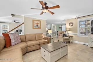 811 South Creek Drive, Nashville, NC 27856 – photo 15: 009-811SouthCreekDrive-Nashville-NC-2785