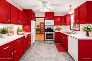 546 Deer Run Road, New Bern, NC 28562 – photo 4: Kitchen