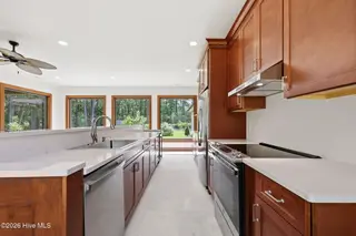 307 Crows Nest Road, Beaufort, NC 28516 — 2-bedroom home in Crows Nest Est, Beaufort, NC, photo 12 of 50: 30-web-or-mls-307 Crows Nest Rd 039