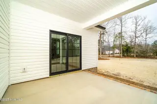 2401 Starling Lane, New Bern, NC 28562 – photo 22: Covered Back Porch