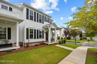 3907 Reunion Pointe Lane, New Bern, NC 28562 – photo 6: 2-web-or-mls-0C0A4641