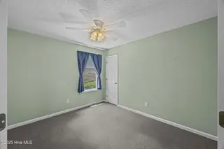 107 Innisbrook Court, New Bern, NC 28562 — 3-bedroom home in Greenbrier, New Bern, NC, photo 13 of 38: 5-web-or-mls-0C0A6820