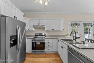 10 Lodge Pole Lane, Pinehurst, NC 28374 – photo 15: Kitchen