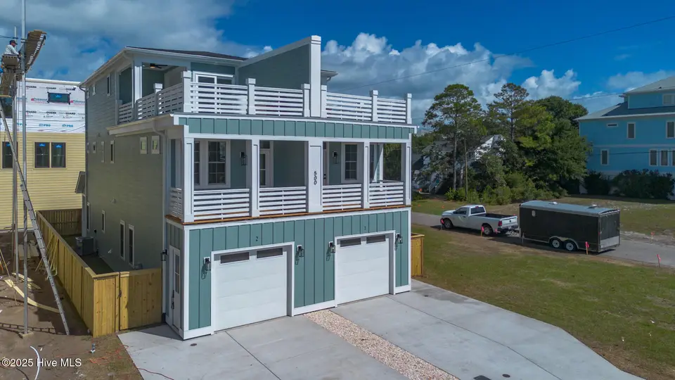 500 N Carolina Avenue 2, Carolina Beach, NC 28428 – photo 1 of 55: 1_500 n carolina ave 00042