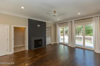 130 Tamarisk Lane, Pinehurst, NC 28374 – photo 7: living room2