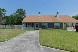 114 Jenny Lane, Havelock, NC 28532 — 3-bedroom townhome in Village Park, Havelock, NC, photo 4 of 37: Front
