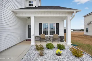 637 Indigo Johnston Drive, Jacksonville, NC 28546 – photo 6: 637IndigoJohnstonDrive-6