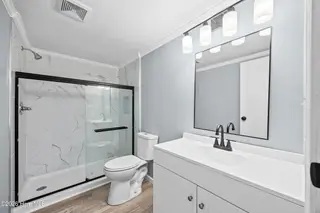 193 Peach Street, Clarkton, NC 28433 – photo 19: 15_bathroom