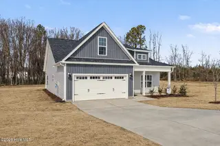38 Yardley Drive, Smithfield, NC 27577 – photo 2: 003_file_1324