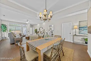 1010 Avenshire Circle, Wilmington, NC 28412 – photo 3: Dining room