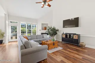 3918 Caitlin Drive, Battleboro, NC 27809 – photo 3: 005-3918CaitlinDrive-RedOak-NC-27809-FUL