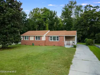 819 Barn Street, Jacksonville, NC 28540 – photo 3