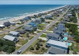116 W Dolphin Drive, Oak Island, NC 28465 – photo 4: 9102693334