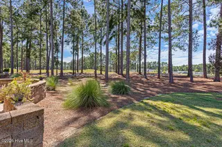 125 W Chelsea Court, Southern Pines, NC 28387 — 3-bedroom condo in Mid South Club, Southern Pines, NC, photo 4 of 45: View