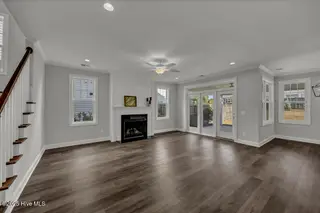 3747 Spicetree Drive, Wilmington, NC 28412 – photo 5: Living Room