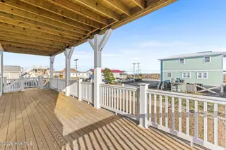 1826 N New River Drive, Surf City, NC 28445 – photo 12: 010_1826_north_new_river_drive-08_481