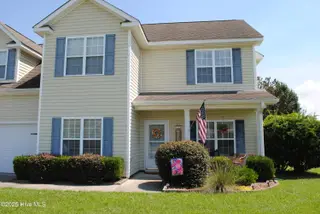 118 Moonstone Court, Jacksonville, NC 28546 – photo 5: Entry