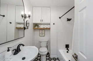 197 Midland Road, Southern Pines, NC 28387 – photo 18: xbath1