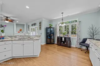 164 Laura Drive, New Bern, NC 28562 – photo 17: 35-web-or-mls-DSC_4377